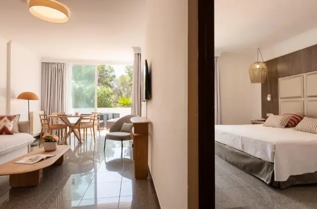 S Argamassa Boutique Hotel | kamer met woonkamer